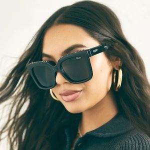 Quay Icy Studs black